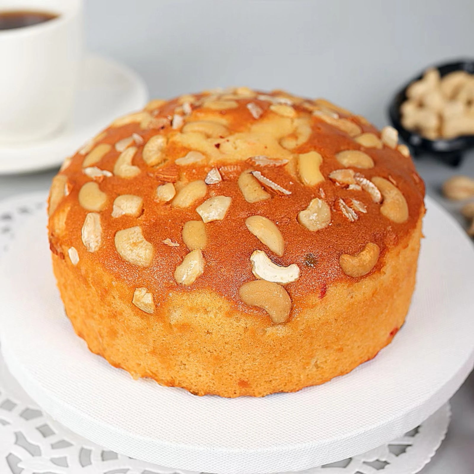 Cashew Crown Dry Cake